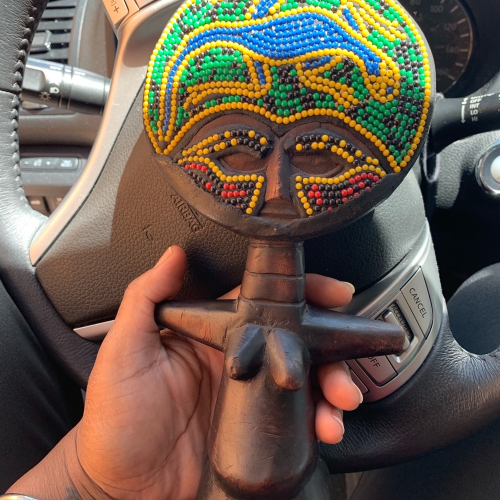 African Mask - Picture 3 of 3